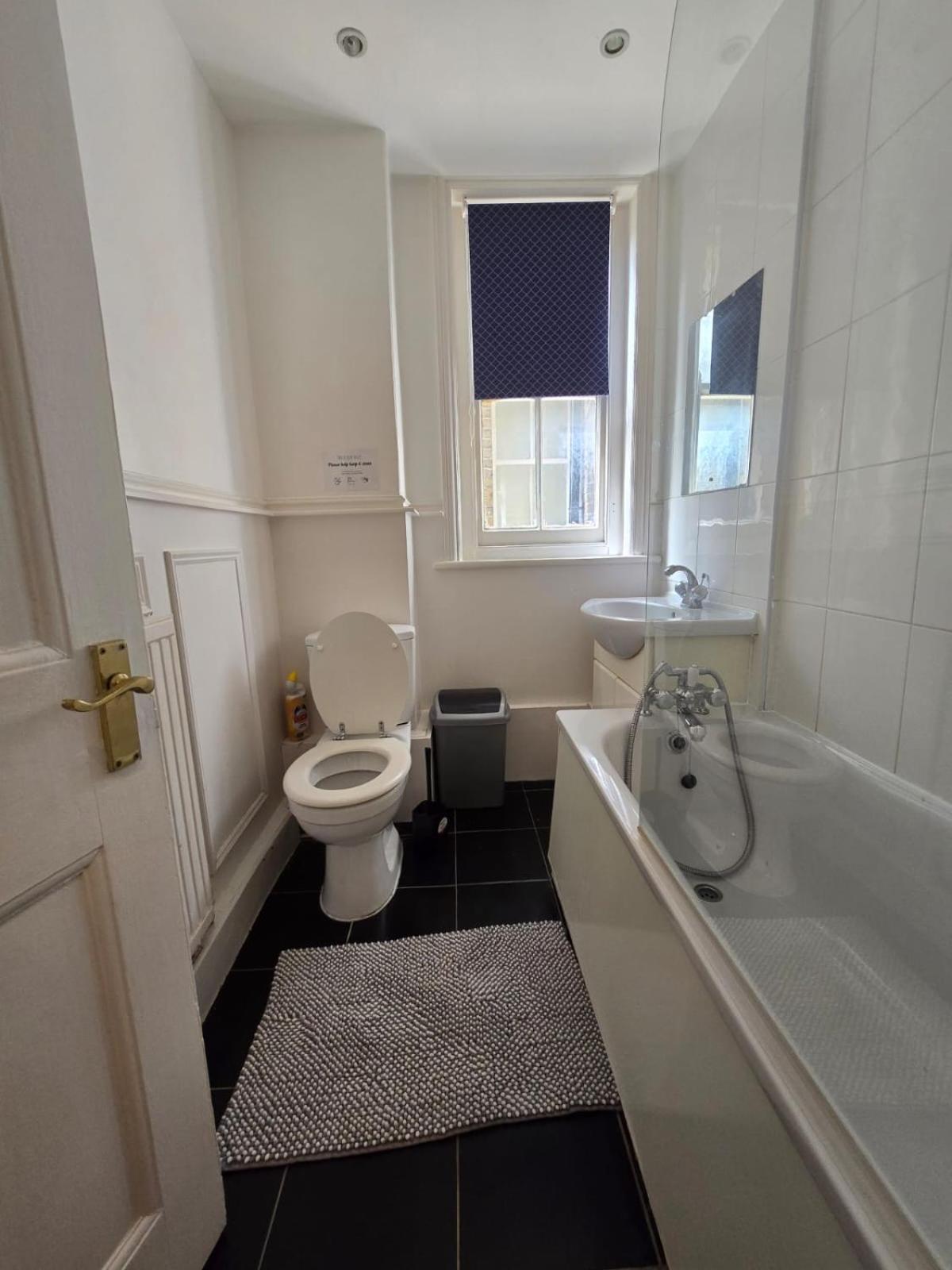 Great Flat Close To Edgware Road Londra Esterno foto