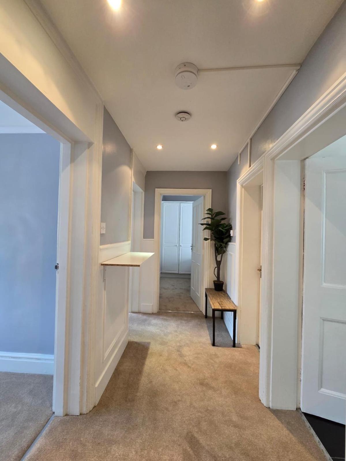 Great Flat Close To Edgware Road Londra Esterno foto